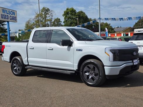 New 2025 Ford F150 Lightning Flash image 35