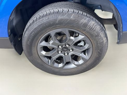 Used 2022 Ford Maverick XLT image 34