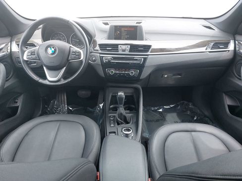 Used 2017 BMW X1 xDrive28i AWD/4WD image 9