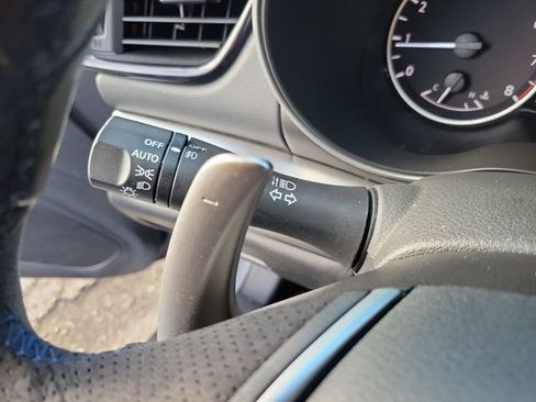 Used 2018 Nissan Maxima SR w/ Midnight Edition FWD image 23