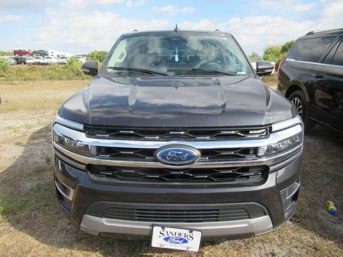 Certified 2022 Ford Expedition Max Limited image 2