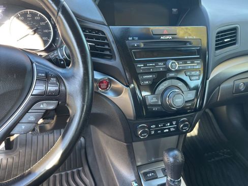 Used 2013 Acura ILX Hybrid w/ Technology Package FWD image 38
