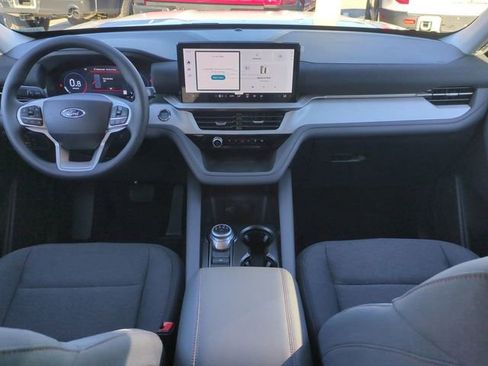 New 2026 Ford Explorer Active image 15