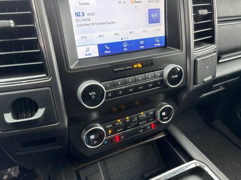 Used 2021 Ford Expedition Platinum image 21