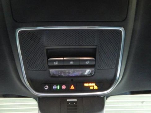 Used 2025 Buick Enclave Avenir w/ Super Cruise Package image 25