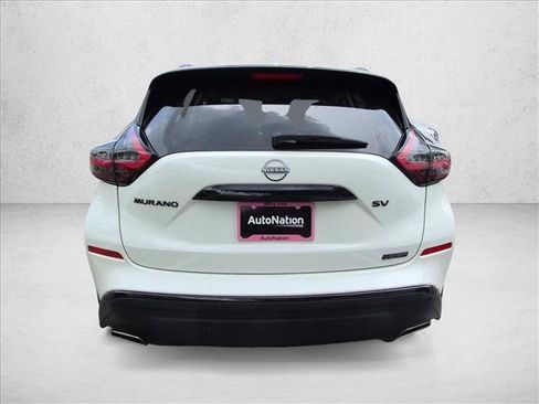 Certified 2024 Nissan Murano SV w/ SV Midnight Edition Package FWD image 7