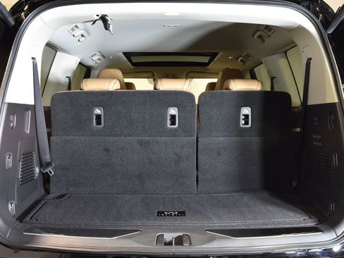 New 2026 INFINITI QX80 Luxe w/ Cargo Package AWD/4WD image 31