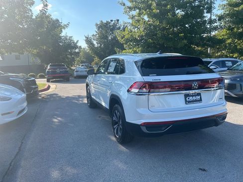 New 2026 Volkswagen Atlas Cross Sport SE AWD/4WD image 5