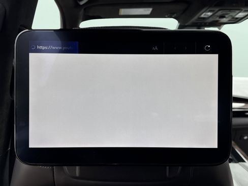 Used 2022 Cadillac Escalade ESV Premium Luxury Platinum w/ Heavy-Duty Trailer Package image 22