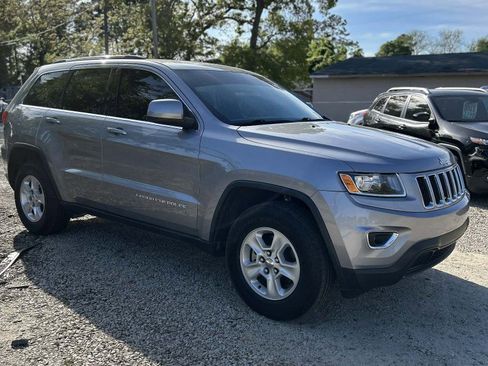 Used 2016 Jeep Grand Cherokee Laredo w/ Quick Order Package 23E image 2