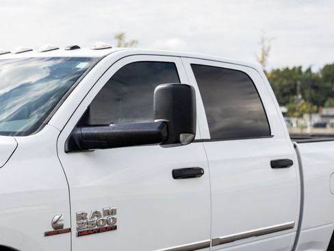 Used 2015 RAM 2500 Tradesman w/ Chrome Appearance Group AWD/4WD image 31