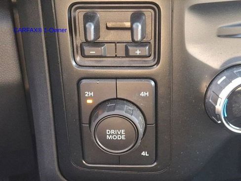 Used 2023 Ford F250 Lariat w/ Chrome Package image 29