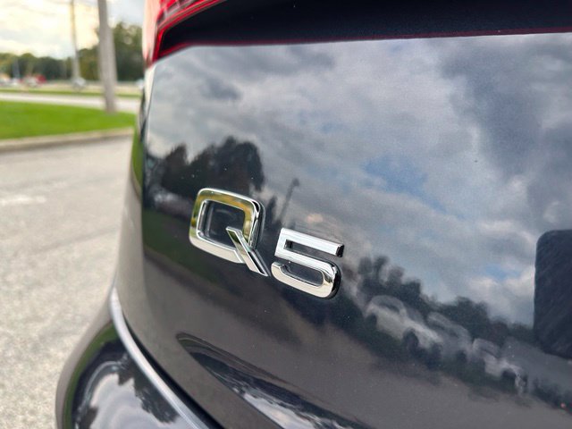 Used 2020 Audi Q5 2.0T Premium Plus AWD/4WD image 12