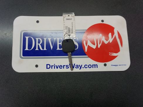 Used 2024 Toyota Corolla Cross L FWD image 18