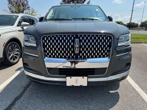 Used 2024 Lincoln Navigator L Black Label AWD/4WD image 2