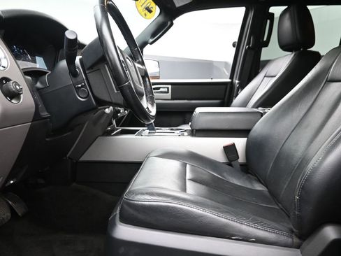 Used 2017 Ford Expedition EL Limited w/ Equipment Group 301A AWD/4WD image 15