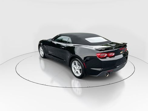 Used 2023 Chevrolet Camaro LT w/ Technology Package RWD image 6