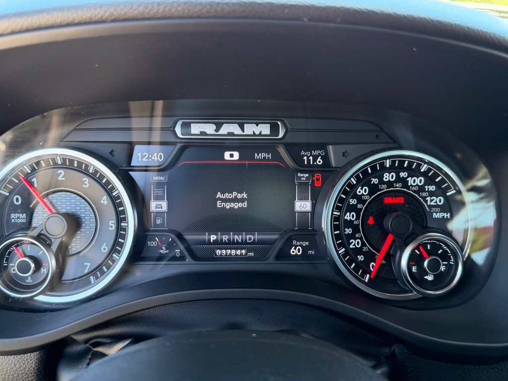 Used 2022 RAM 1500 Big Horn AWD/4WD image 26