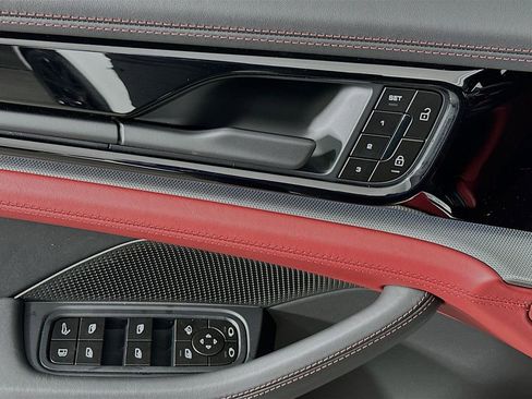 New 2026 Porsche Panamera 4 image 20