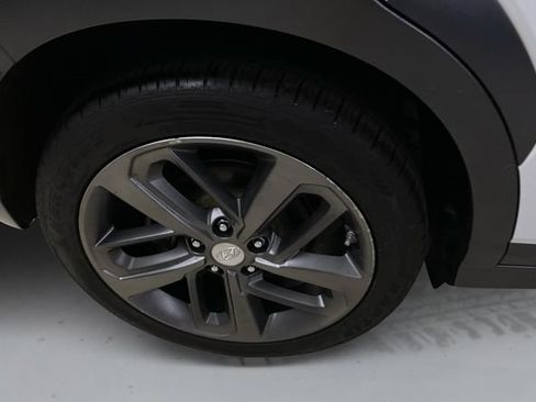 Used 2018 Hyundai Kona Limited AWD/4WD image 18