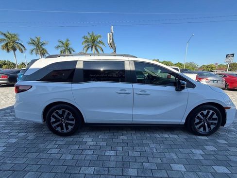 Used 2025 Honda Odyssey EX-L image 11