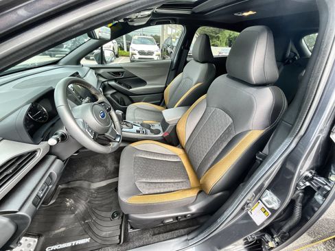 Used 2025 Subaru Crosstrek 2.5i Sport w/ Popular Package #4A AWD/4WD image 14