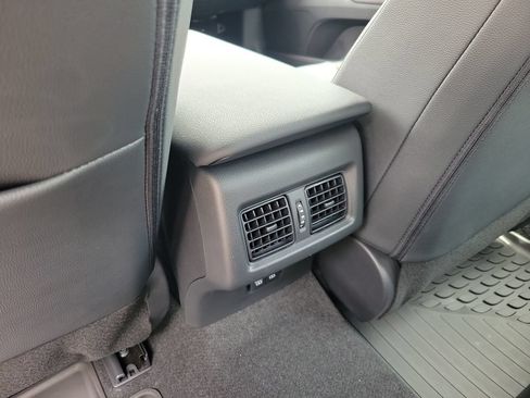 Used 2026 Toyota Camry SE FWD image 12