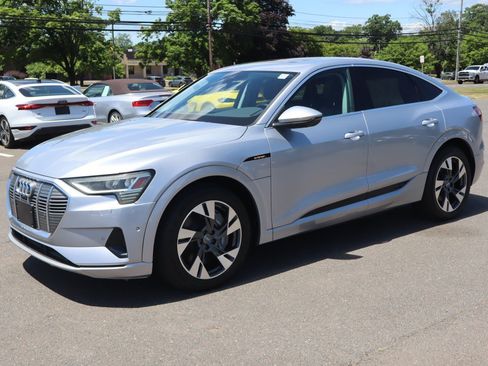 Used 2020 Audi e-tron Premium Plus AWD/4WD image 1