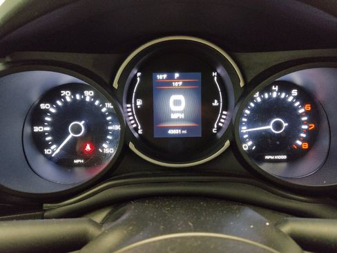 Used 2019 FIAT 500L Pop image 23