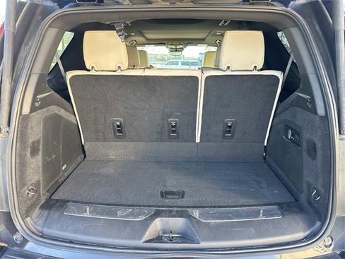 Used 2021 Cadillac Escalade Sport w/ Driver Assist Tech Package image 10