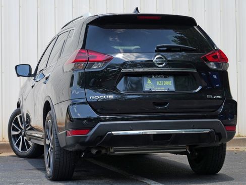 Used 2019 Nissan Rogue SL AWD/4WD image 5