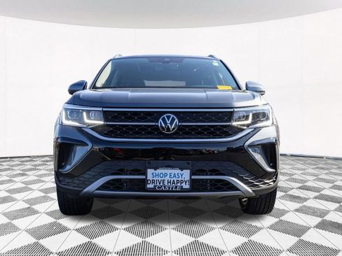 Certified 2023 Volkswagen Taos SEL w/ Black Wheel Package AWD/4WD image 5