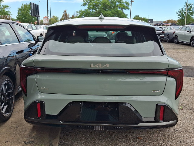 New 2026 Kia K4 GT-Line FWD image 4