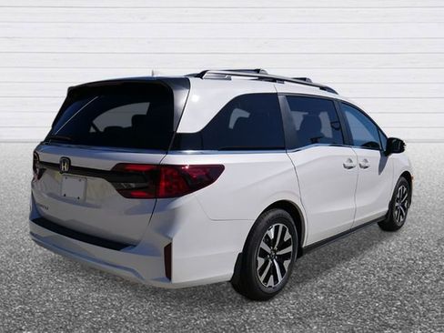New 2026 Honda Odyssey EX-L image 4