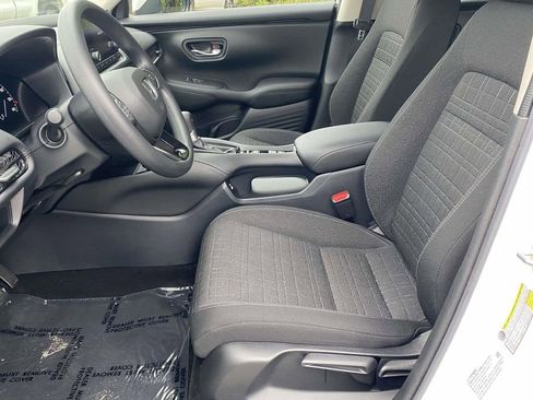 Certified 2023 Honda HR-V LX image 12