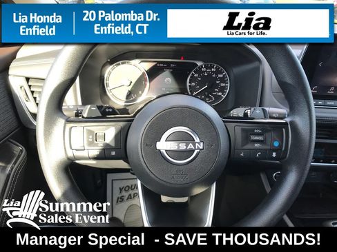 Used 2023 Nissan Rogue SV AWD/4WD image 19