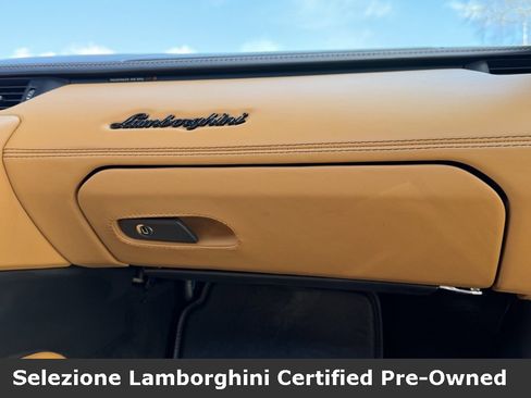 Used 2018 Lamborghini Aventador S image 56
