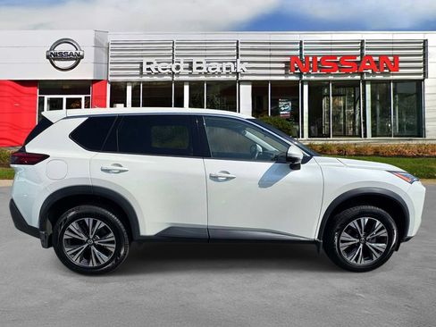Used 2021 Nissan Rogue SV AWD/4WD image 6
