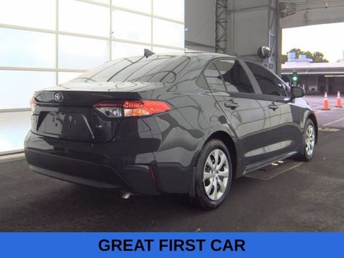 Used 2026 Toyota Corolla LE FWD image 2