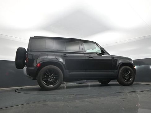 Used 2025 Land Rover Defender 110 S AWD/4WD image 29