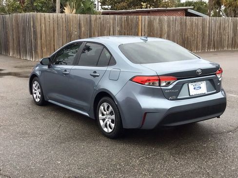 Used 2023 Toyota Corolla LE image 7