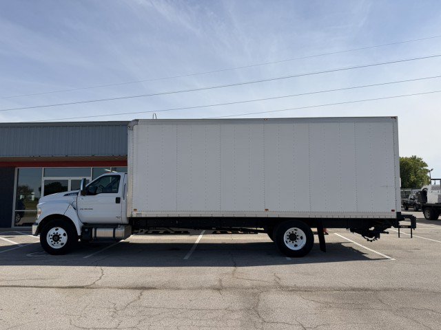Used 2023 Ford F650 2WD Regular Cab Super Duty image 5