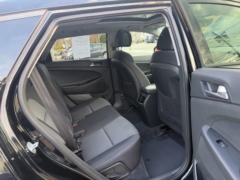 Used 2018 Hyundai Tucson Value w/ Cargo Package image 29