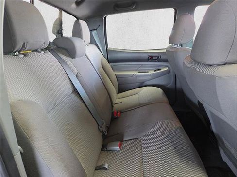 Used 2013 Toyota Tacoma PreRunner w/ SR5 Pkg RWD image 17