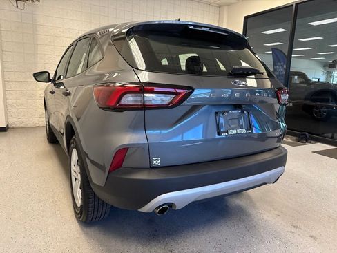 Used 2023 Ford Escape AWD image 17