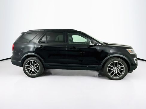 Used 2017 Ford Explorer Sport w/ Equipment Group 401A AWD/4WD image 10