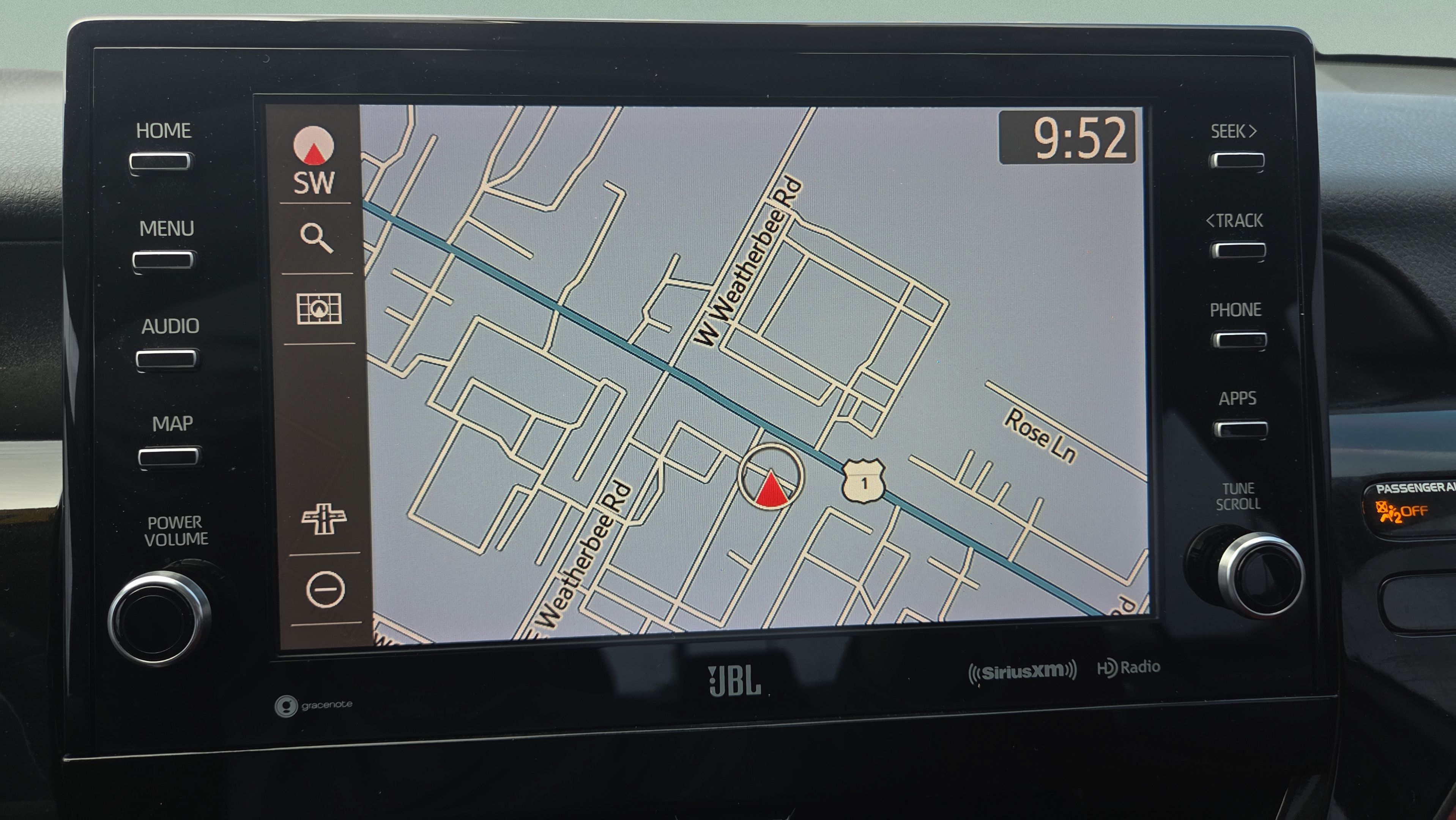 Used 2022 Toyota Camry XSE w/ Navigation Package FWD image 28
