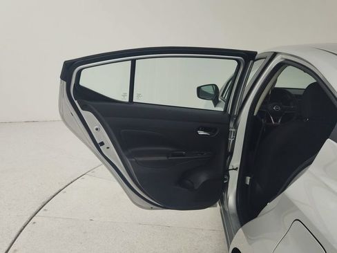 Used 2025 Nissan Versa SR w/ Trunk Package FWD image 22