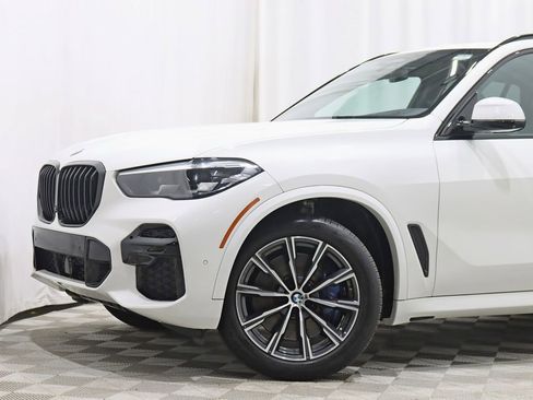 Used 2022 BMW X5 M50i AWD/4WD image 2