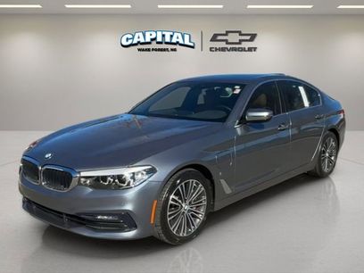 Used 2018 BMW 530e w/ Premium Package 2